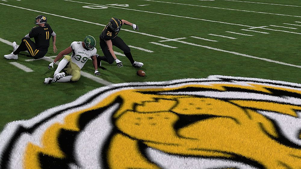 Doug Flutie's Maximum Football 2020 - Xbox One